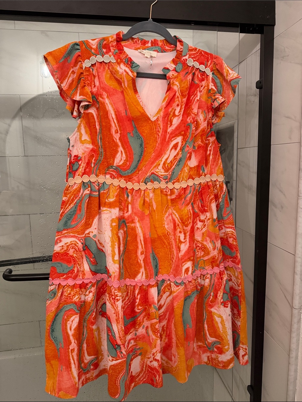 Entro dress - Vibrant Orange Marble Tiered Dress Women’s size L